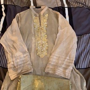 3 piece Kurta and pajama(pants) with slip.